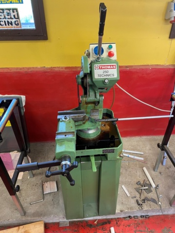 1000341-5 Metal cap Thomas 250 Technics -1995