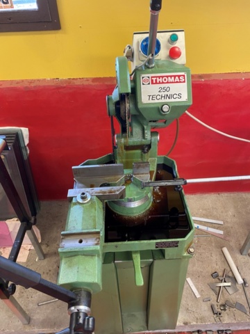 1000341-6 Metal cap Thomas 250 Technics -1995