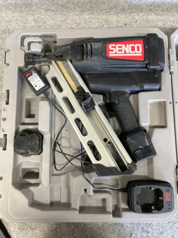 1152152-2 Electric nail gun with accessories - Senco GT90CH