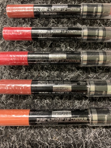 1232157-3 Sortiment med skönhetsprodukter Isadora