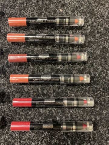 1232157-10 Sortiment med skönhetsprodukter Isadora