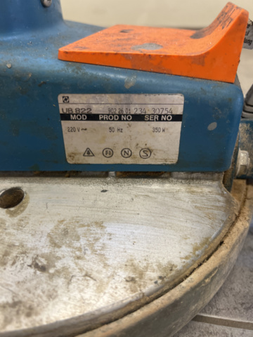 1122026-5 Electrolux UB822  golv polerare