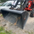 1122033-4 BELARUS MTZ 820 with loader TN 450P bucket