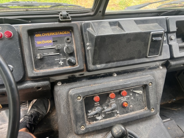 1122037-14 Volvo C303 3.0 4x4 Manual, 117hp, 1977