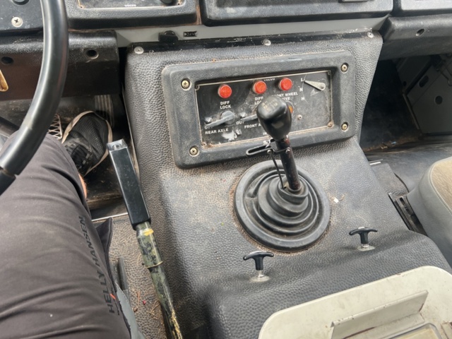 1122037-16 Volvo C303 3.0 4x4 Manual, 117hp, 1977