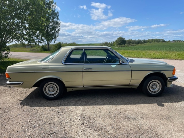 1232415-6 Mercedes-Benz 280 CE - 1977