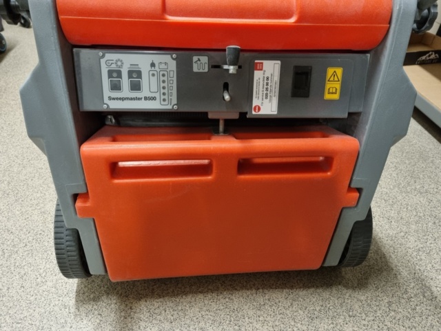 1232128-4 Sopmaskin Sweepmaster B500