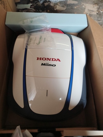 1000362-6 New Robotic lawnmower Honda Miimo Live HRM4000EC -2024