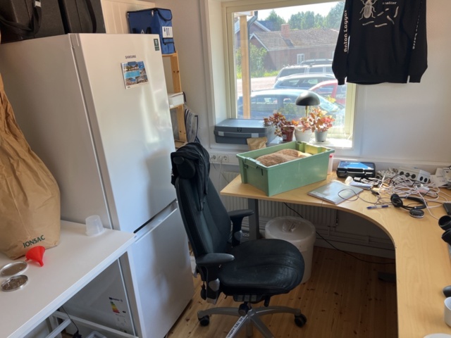 1122088-13 Laboratory equipment & machines