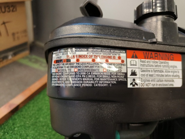 1130107-12 New Petrol engine Briggs & Stratton 5BSXS.1901VH