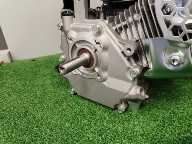 1130109-6 New Petrol engine CMXX 208cc