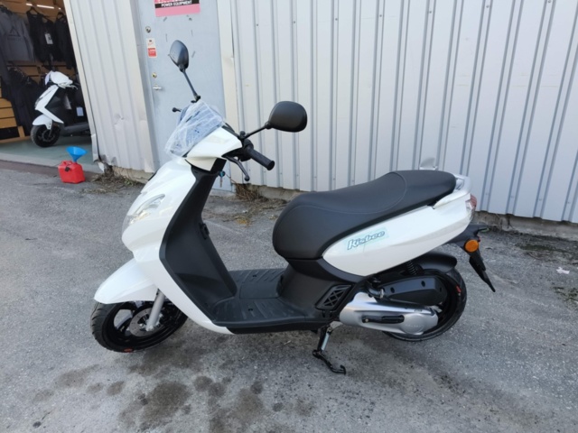 1130111-2 New Moped Peugeot Kisbee -2024