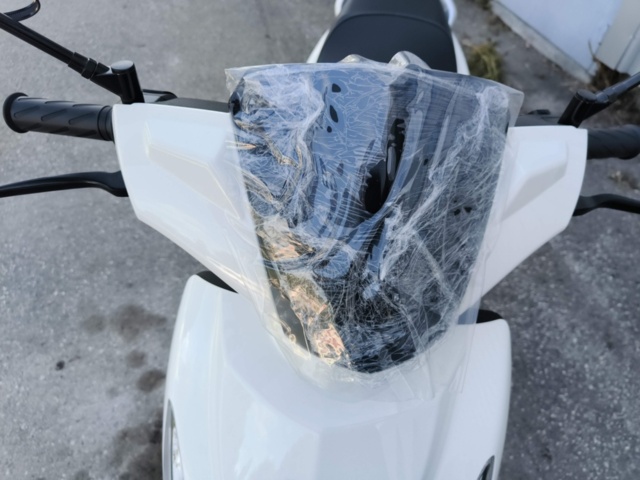 1130111-16 New Moped Peugeot Kisbee -2024