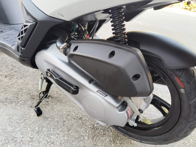 1130111-27 New Moped Peugeot Kisbee -2024