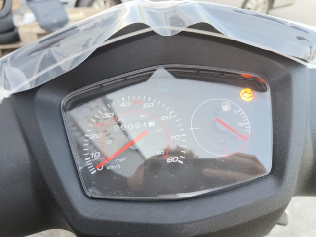 1130111-38 New Moped Peugeot Kisbee -2024