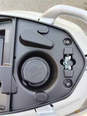 1130111-40 New Moped Peugeot Kisbee -2024