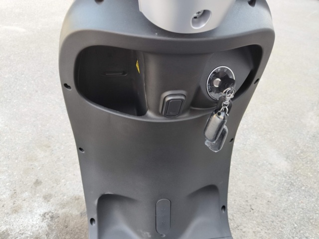 1130114-19 Ny Elmoped Yadea M6L - 1500W -2022