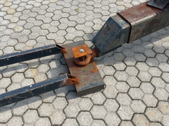 1180799-5 Boat cradle on wheels/boat trailer