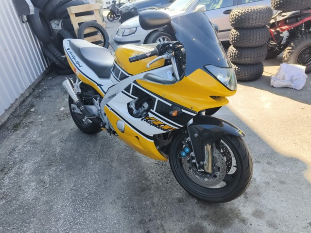 1130125-4 Motorcycle Yamaha YZF600R 4WD -1996