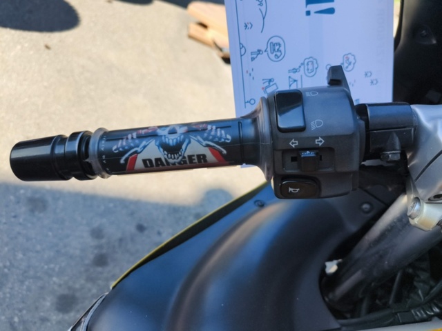 1130125-44 Motorcycle Yamaha YZF600R 4WD -1996