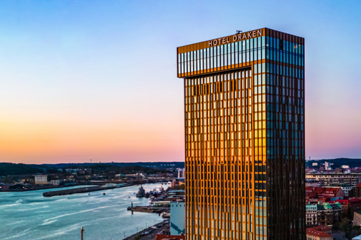 1220340-1 Luxurious overnight stay with spa at Hotel Draken for two people