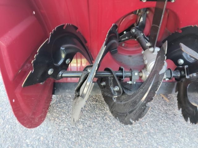 1130134-21 Snow thrower Honda HSS1380i E - Hybrid - 2012