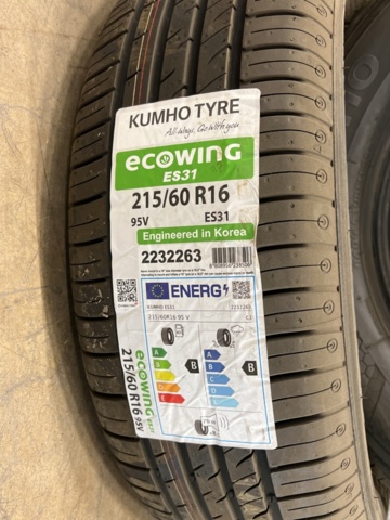 1213788-4 2 summer tires Kumho EcoWing ES31, 215/50 R16