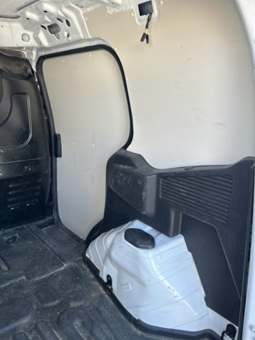 1192980-34 Ford Transit Courier -2016