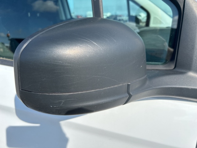 1192980-37 Ford Transit Courier -2016