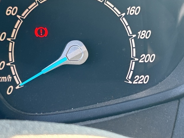 1192980-13 Ford Transit Courier -2016