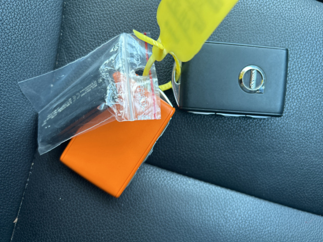 1228346-50 Volvo XC40 -2021