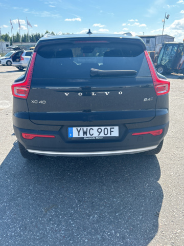 1228346-4 Volvo XC40 -2021