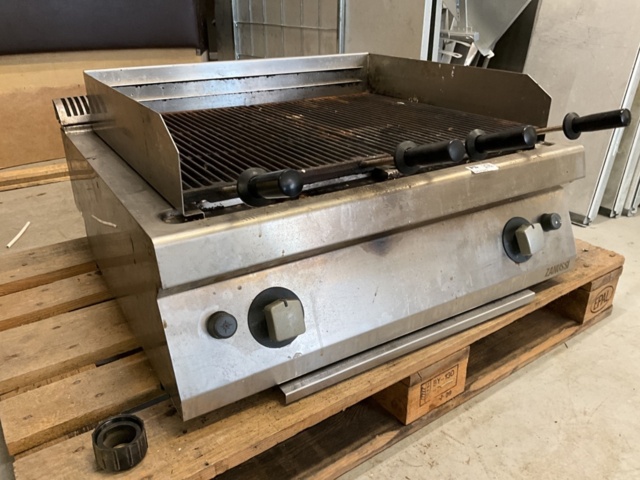 1206329-5 Gas grill/lava stone grill Zanussi
