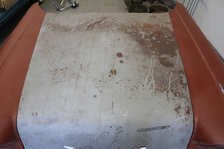 1211200-22 Front fenders and hood Chevrolet 1958. (renovation object)