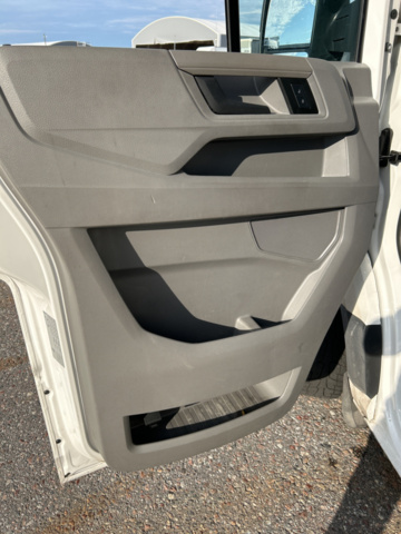 1219799-9 Volkswagen Crafter Chassi 35 -2021