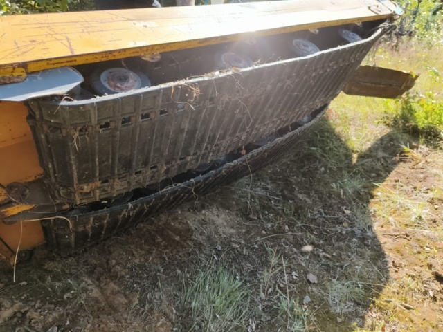 1130153-20 Skoter Ski-Doo Alpine -1970 Reparationsobjekt