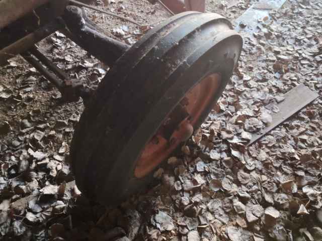 1130151-16 Tractor Nuffield 3DL -1958 Repair item