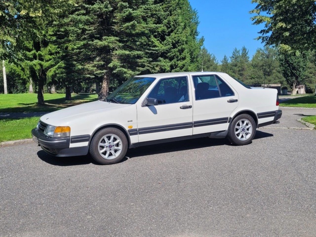 1211231-1 Saab 9000 CD -1989