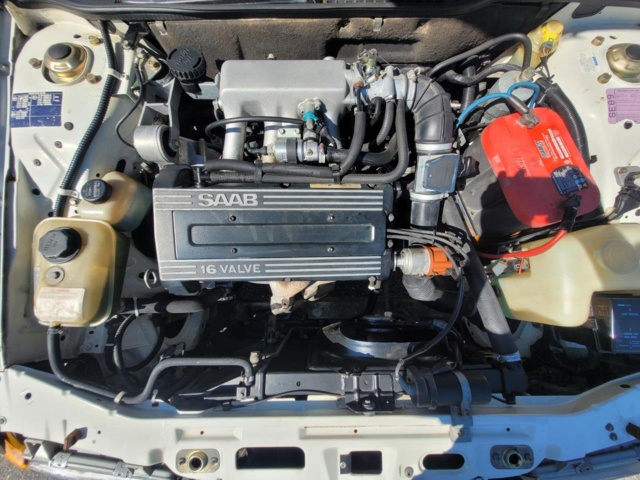 1211231-13 Saab 9000 CD -1989