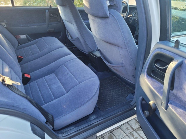 1211231-35 Saab 9000 CD -1989