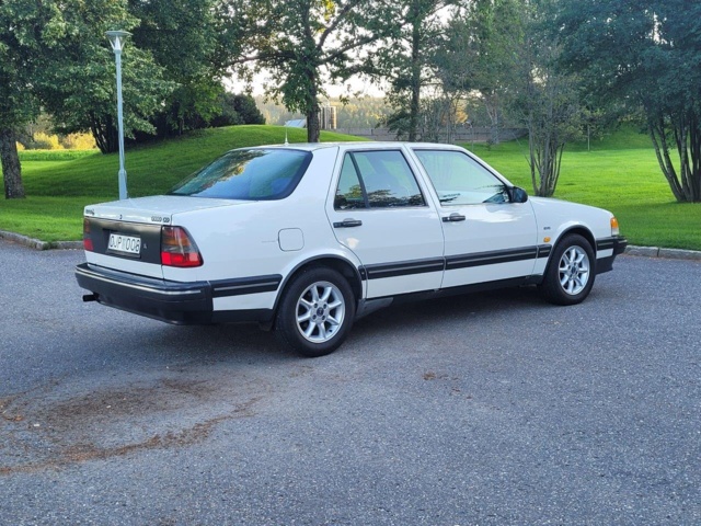 1211231-41 Saab 9000 CD -1989