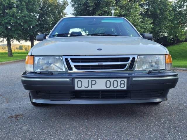 1211231-43 Saab 9000 CD -1989