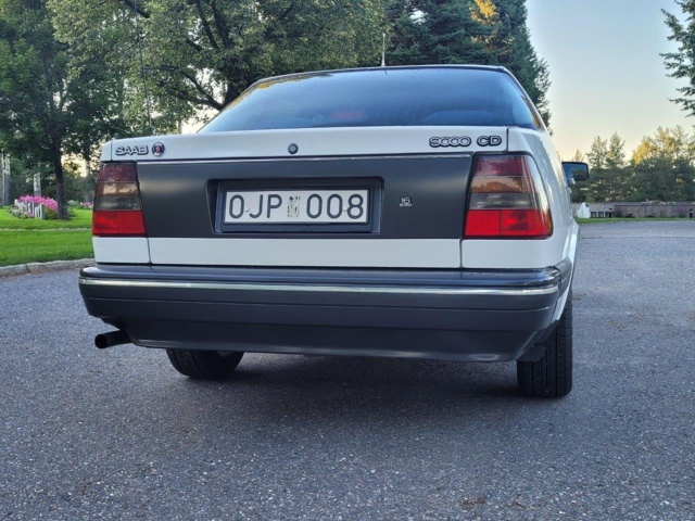 1211231-44 Saab 9000 CD -1989