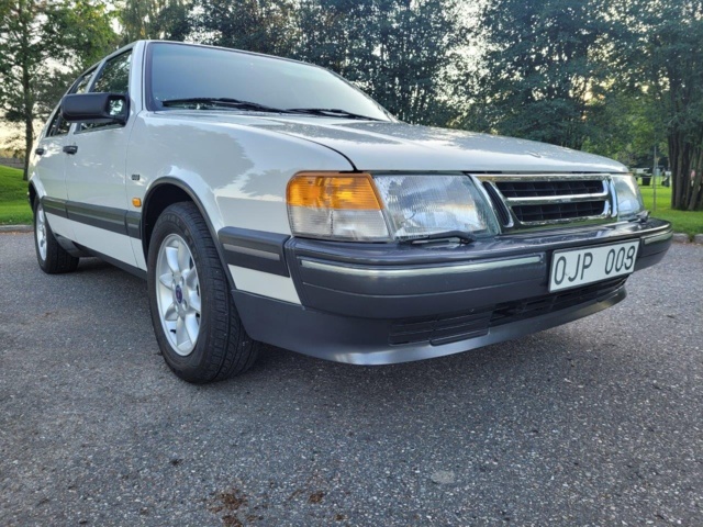 1211231-51 Saab 9000 CD -1989