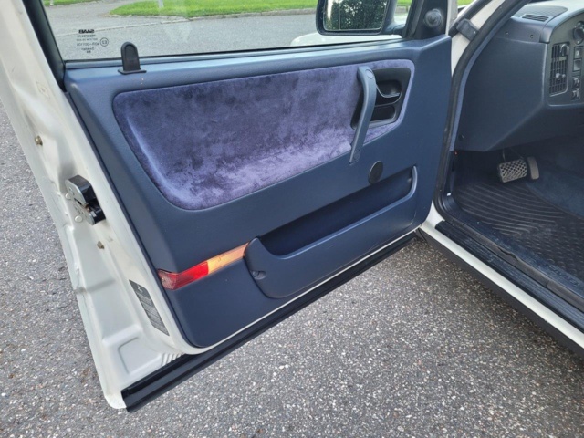 1211231-54 Saab 9000 CD -1989