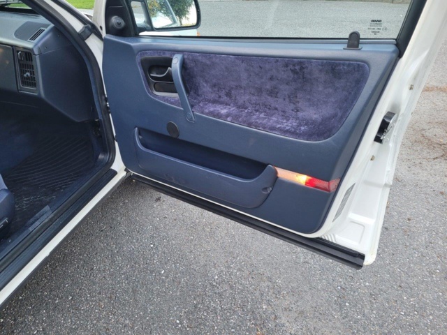 1211231-56 Saab 9000 CD -1989
