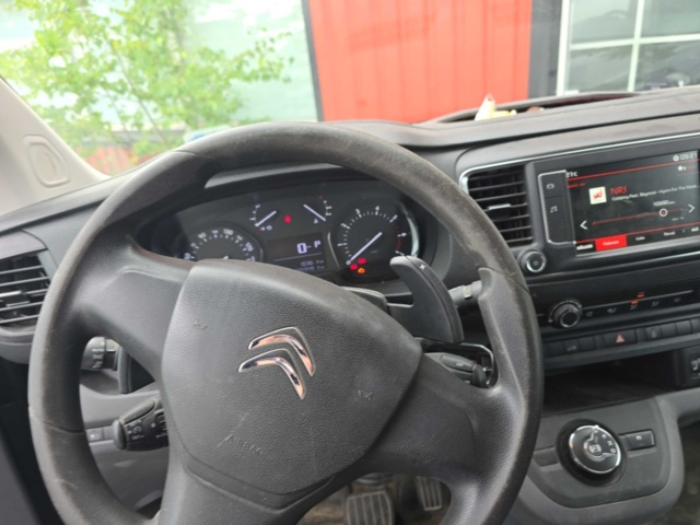 1174993-11 Citroën Jumpy Van 2-2017