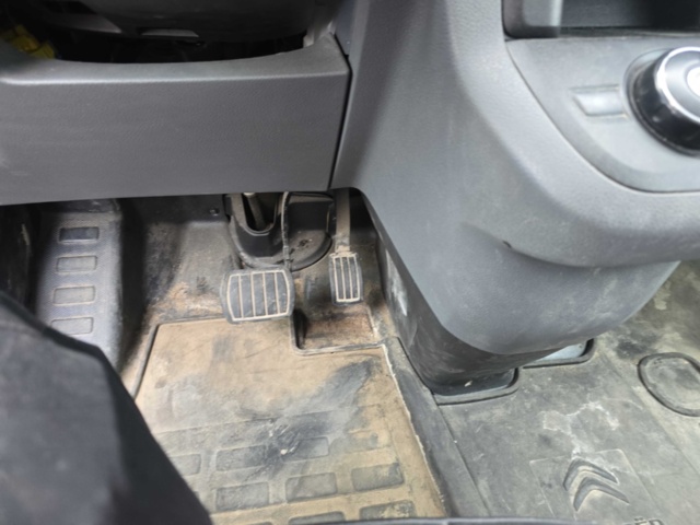 1174993-12 Citroën Jumpy Van 2-2017