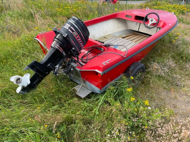 1224141-3 Äldre plastbåt (Renov. Obj)