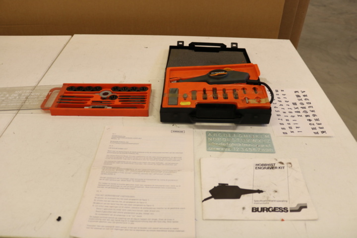 1211216-1 Gängverktyg & märkmaskin